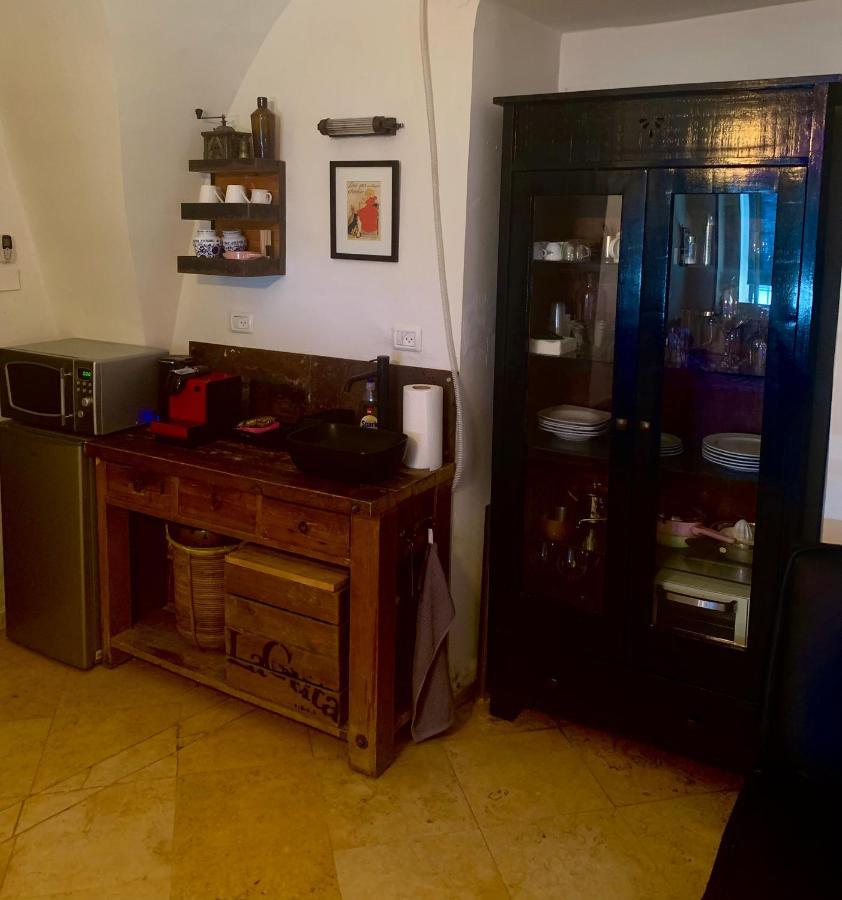 Private Room Studio Suite Jerusalem Exterior photo